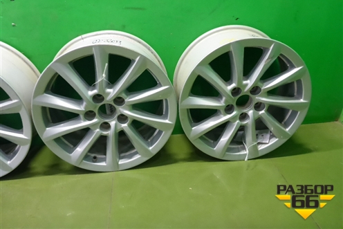 Диски колёсные литые (комплект)  R17 EJ7,5 5x114.3 ET45 Ц.О.60,1 (42611YYC90) для Toyota Camry V70 с 2017г