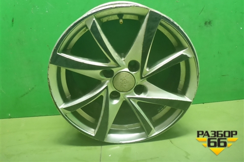 Диск колёсный литой  R15 EJ6 4х100 Ц.О.67
