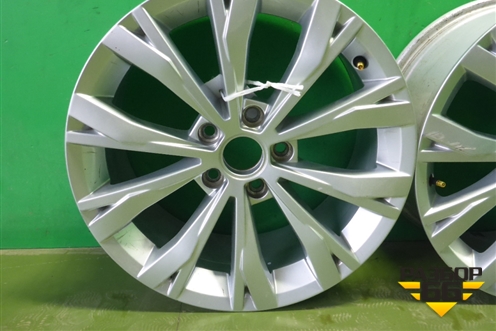 Диски колёсные литые (комплект)  R17 EJ7,5 5x112 ET40 Ц.О.57,1 (5NR601025) для Volkswagen Tiguan с 2016г