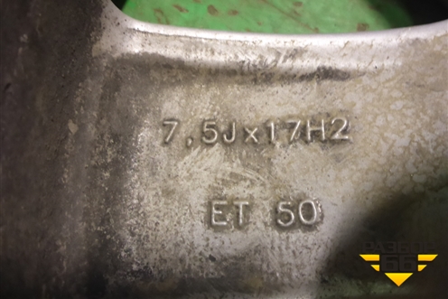 Диск колёсный литой  R17 EJ7,5 5x130 ET50 Ц.О.71,6 (7P6601025) для Volkswagen Touareg с 2010-2018г