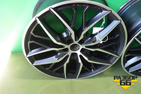 Диски колёсные литые (комплект) MOMO Spider Made In Taiwan R21 EJ10 5x112 ET24 Ц.О.66,6