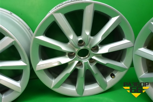 Диски колёсные литые (комплект) R17 EJ7 5x112 ET43 Ц.О.57,1 (8U0601025S) R17 EJ7 5x112 ET43 Ц.О.57,1 для Audi Q3 с 2011-2018г