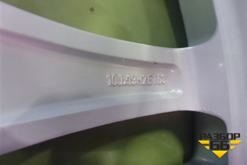 Диск колёсный литой  R19 EJ10 5x130 ET61 Ц.О.71,6 (97036216004) для Porsche Panamera с 2009-2016г