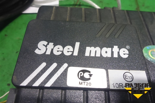 Устройсво паркинга (блок+дисплей Steel mate)