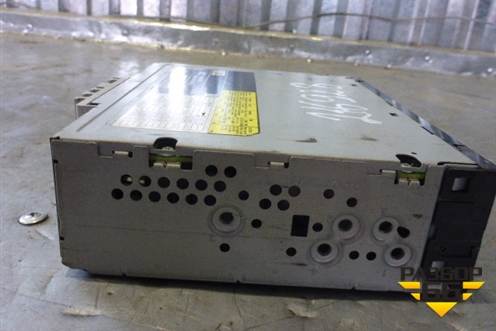 Магнитола (JVC KD-R303)