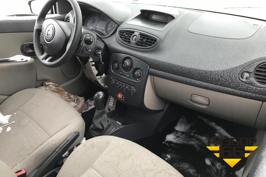 Поступил в разбор Renault Clio  2006г 1.4л  98 л.с MКПП двс K4JG780