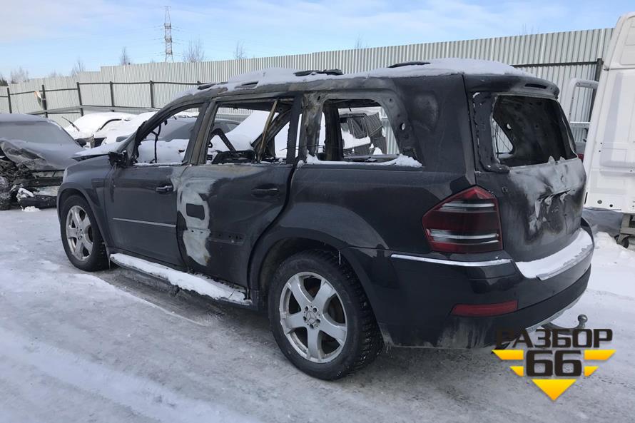 Поступил в разбор Mercedes-Benz GL 450 4matic 2007г 4.7л 340л.с AКПП