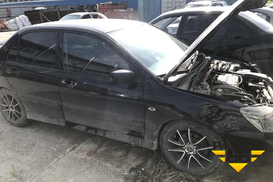 Поступил в разбор Mitsubishi Lancer 2004г 2.0л 135л.с двс 4G63