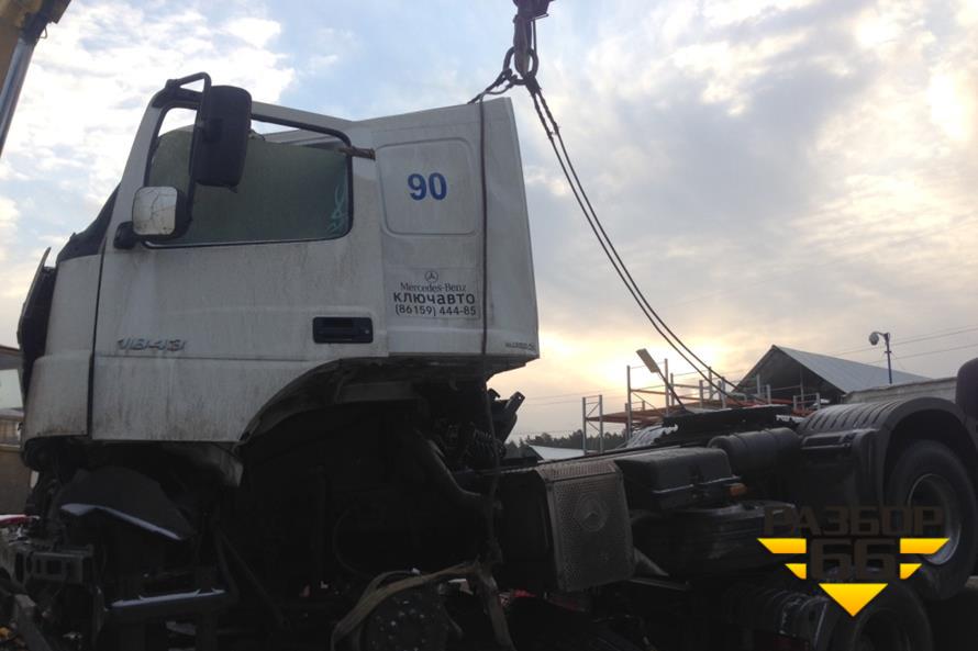 Поступил в разбор Mercedes Axor 1843 LS 430 л.с 2012г двигатель OM457LA объем 11967см  пробег 40000км