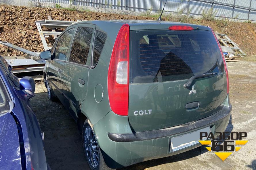 Поступил в разбор Mitsubishi Colt 2005г 1.3л 