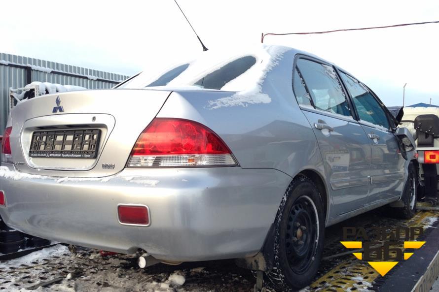 Поступил в разбор Mitsubishi Lancer 9 2006 1.6 MКПП 98л.с двс 4G18