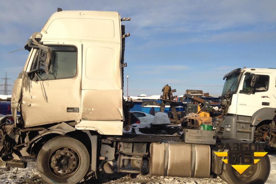 Поступил в разбор Volvo FH 13.440  440.6л.с 2008г двигатель D13 объем 12800 