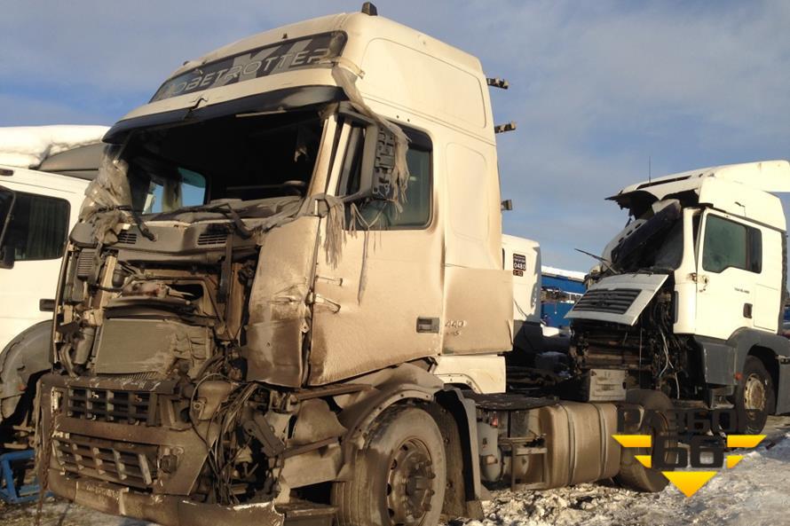 Поступил в разбор Volvo FH 13.440  440.6л.с 2008г двигатель D13 объем 12800 