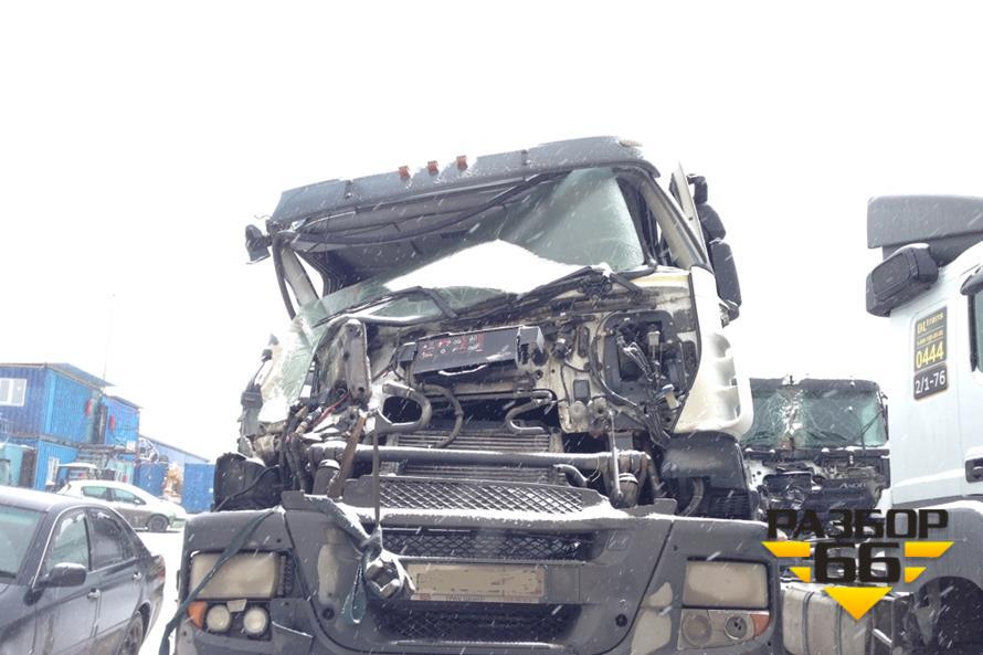 Поступил в разбор IVECO STRALIS AT440 2008г 352л.с двс F2BEE681A объем 7790