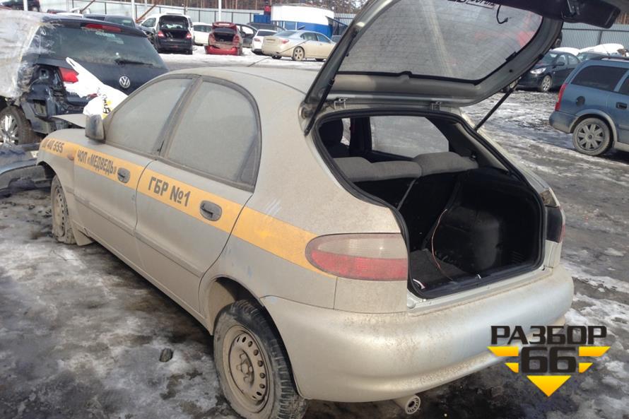 Поступил в разбор ZAZ Chance 2011 1.3 МКПП 70 л.с двс 307000