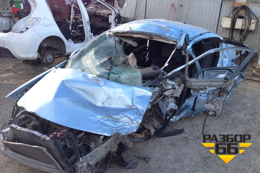 Поступил в разбор Renault Megane 2 2008 1.6л 113л.с двс K4MD812
