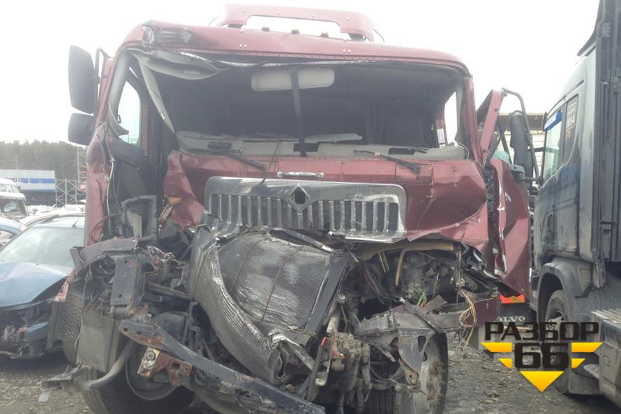 Поступил в разбор International 9800   380л.с 2009г двигатель ISM E385 объем 10824