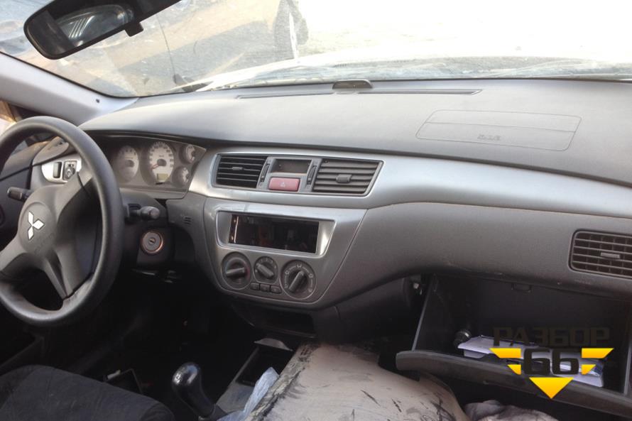 Поступил в разбор Mitsubishi Lancer 2009 1.6 МКПП 98л.с двс 4G18