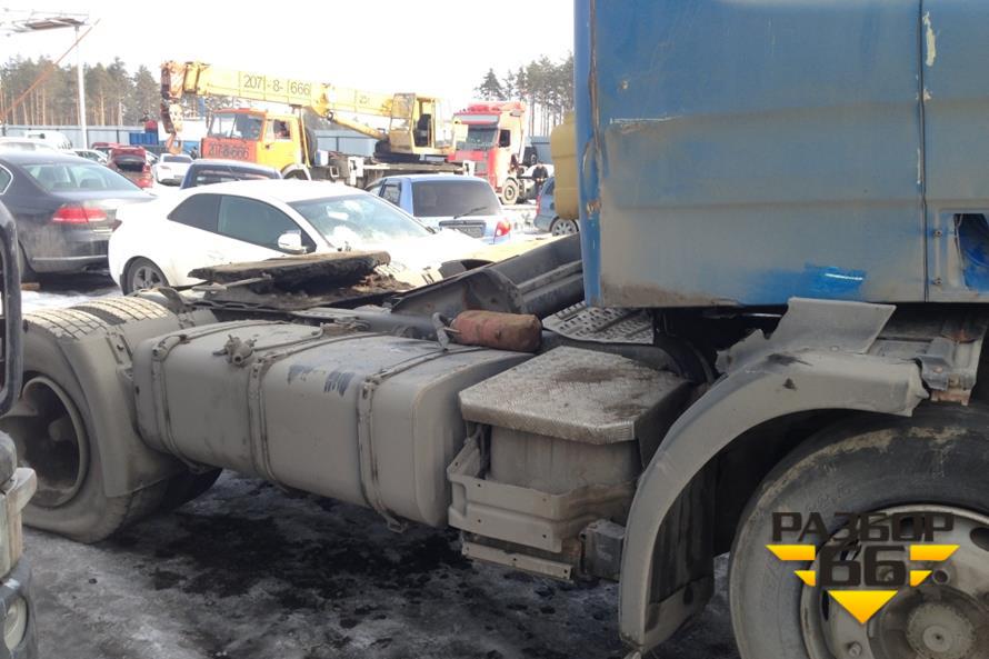 Поступил в разбор Scania p340  2007 двс DC1103