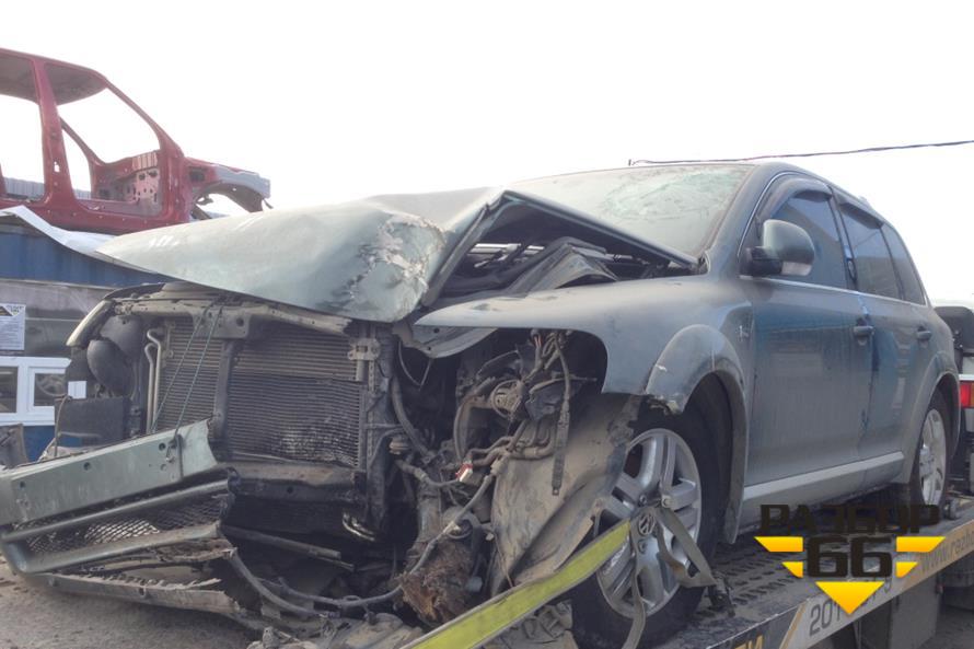 Поступил в разбор  Volkswagen Touareg 2004 4.2 Бензин 310л.с  АКПП двс AXQ