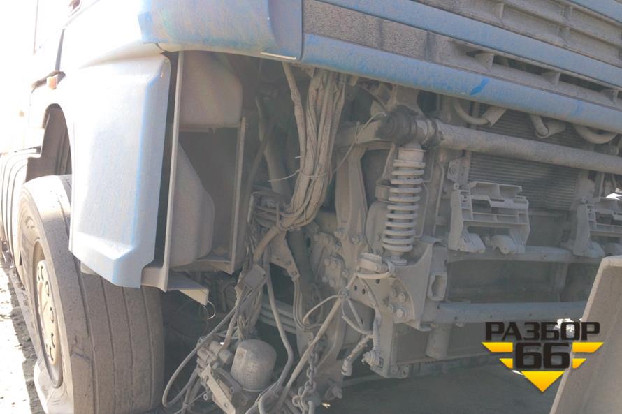 Поступил в разбор DAF 95  2006  430л.с тормоза дисковые