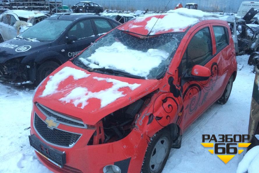 Поступил в разбор Chevrolet Spark 2012  1.0л   68л.с  АКПП  двс B10D1