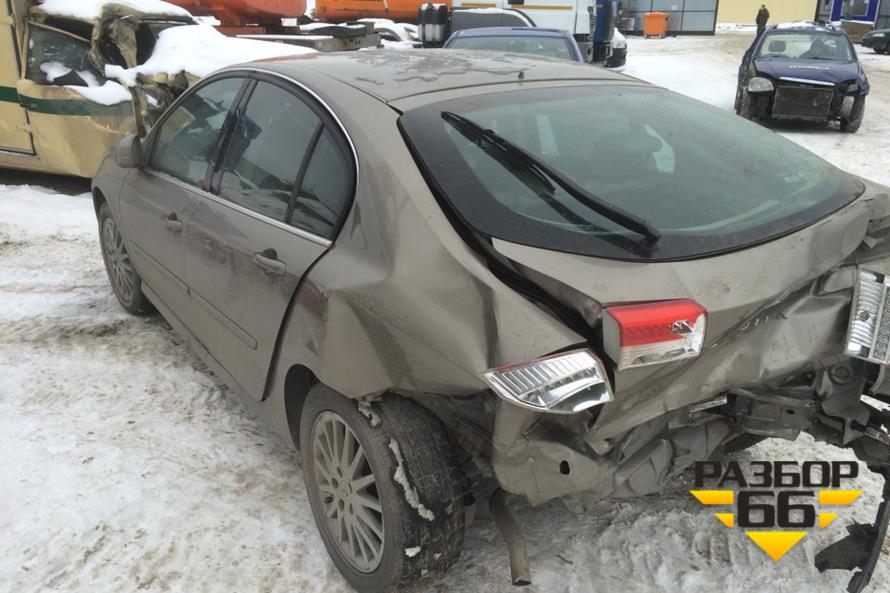 Поступил в разбор Renault LAGUNA  2008  2.0 140л.с  МКПП  двс  M4R 704