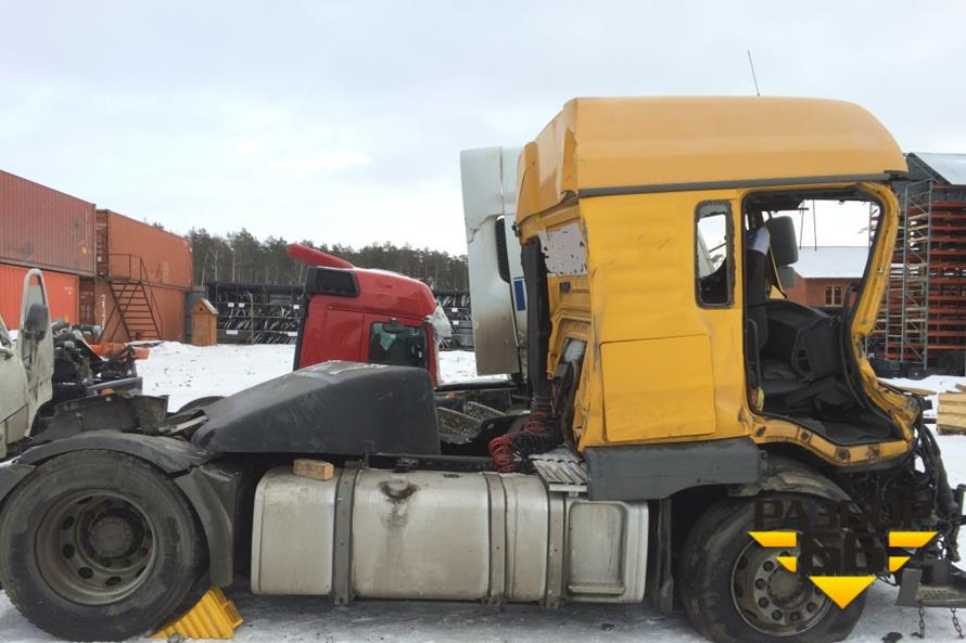 Поступил в разбор MAN TGA 18.410  2007 11.957л  410л.с  двс D28 Euro 3