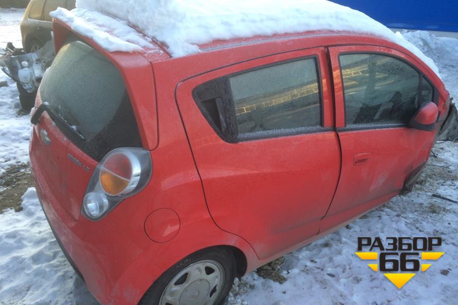 Поступил в разбор Chevrolet Spark 2011 1.1л  68л.с  АКПП двс B10D1