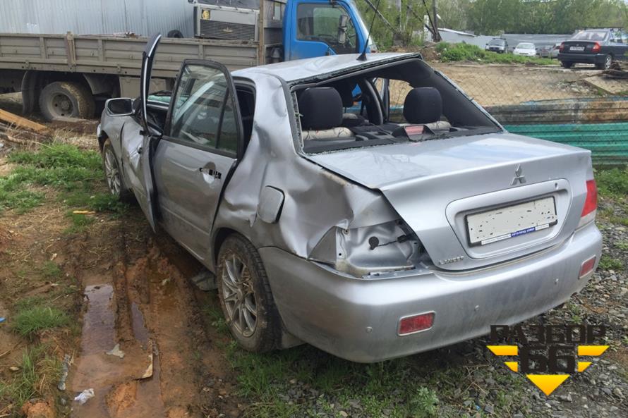 Поступил в разбор Mitsubishi Lancer 2004  1.6л 116л.с  МКПП двс 4g18