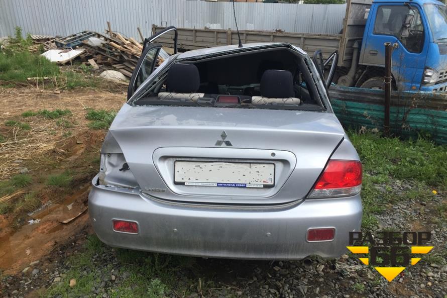 Поступил в разбор Mitsubishi Lancer 2004  1.6л 116л.с  МКПП двс 4g18
