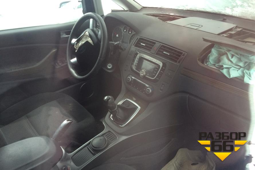 Поступил в разбор Ford C-MAX  2007г  2.0л  146л.с  МКПП двс AODA