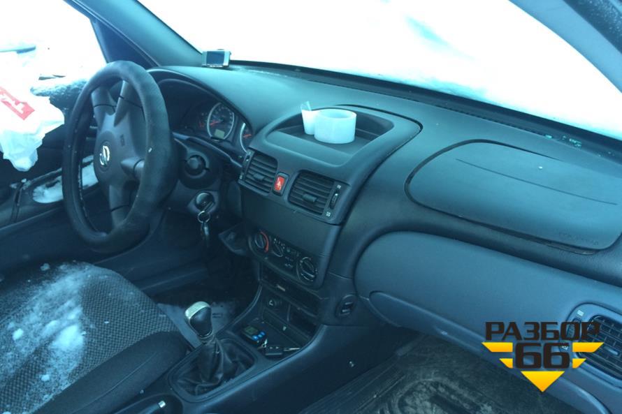Поступил в разбор Nissan Almera 2005г  1.8л  116л.с MКПП двс 