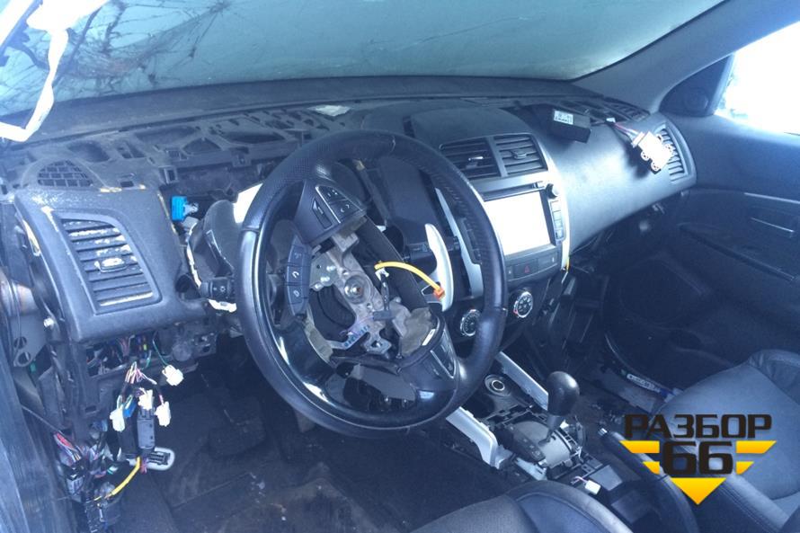 Поступил в разбор Peugeot 4008  2012г  2.0л  150л.с AКПП двс 4B11