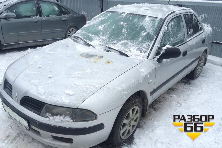 Поступил в разбор  Мitsubishi Сarisma  2003г  1.6л   103л.с MКПП двс 4G92