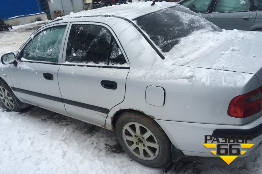 Поступил в разбор  Мitsubishi Сarisma  2003г  1.6л   103л.с MКПП двс 4G92