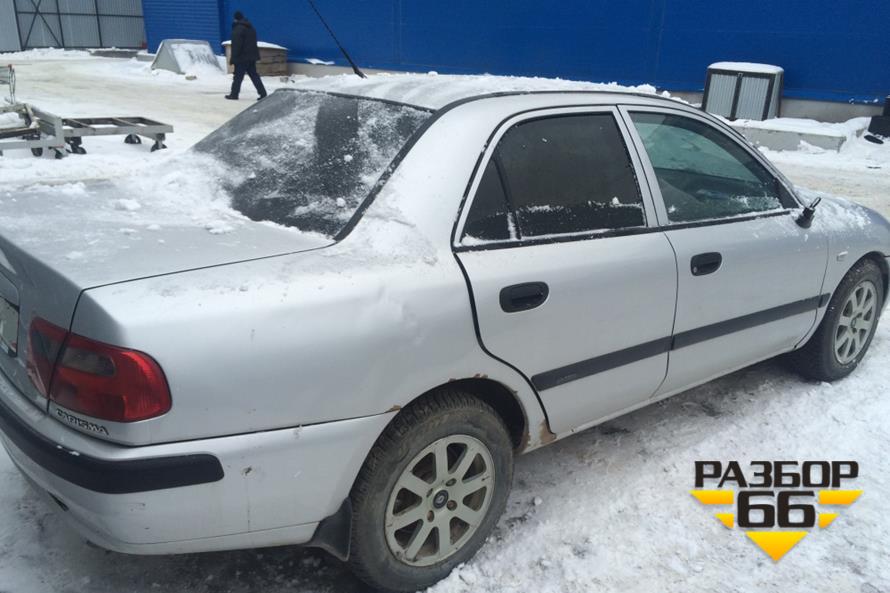Поступил в разбор  Мitsubishi Сarisma  2003г  1.6л   103л.с MКПП двс 4G92
