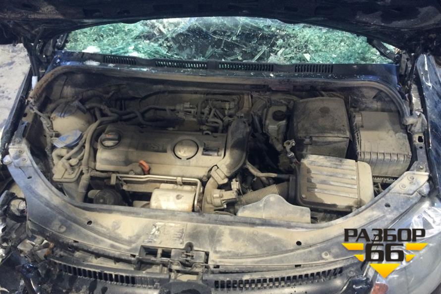 Поступил в разбор Volkswagen Golf Plus  2008г  1.4л  122л.с MКПП двс CAXA
