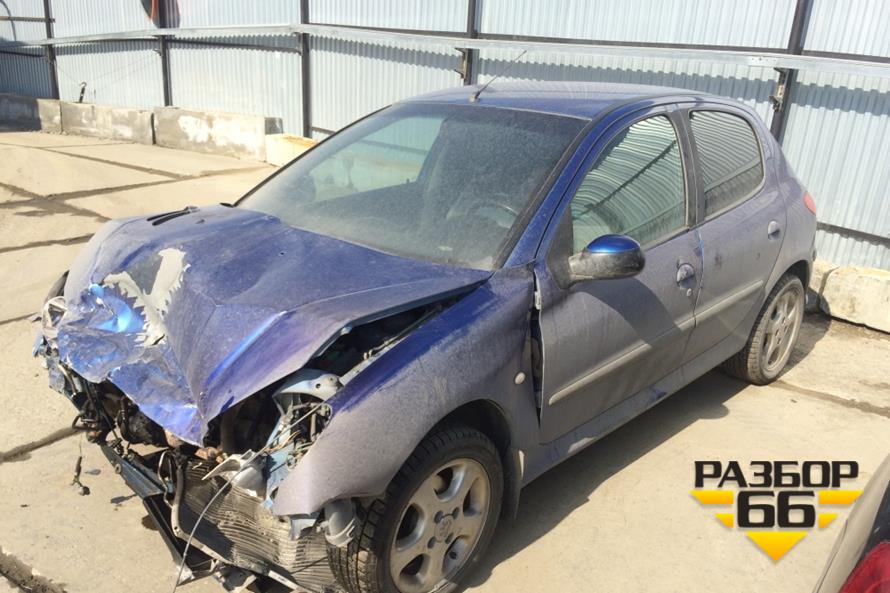 Поступил в разбор Peugeot 206   2005г   1.4л   MКПП 