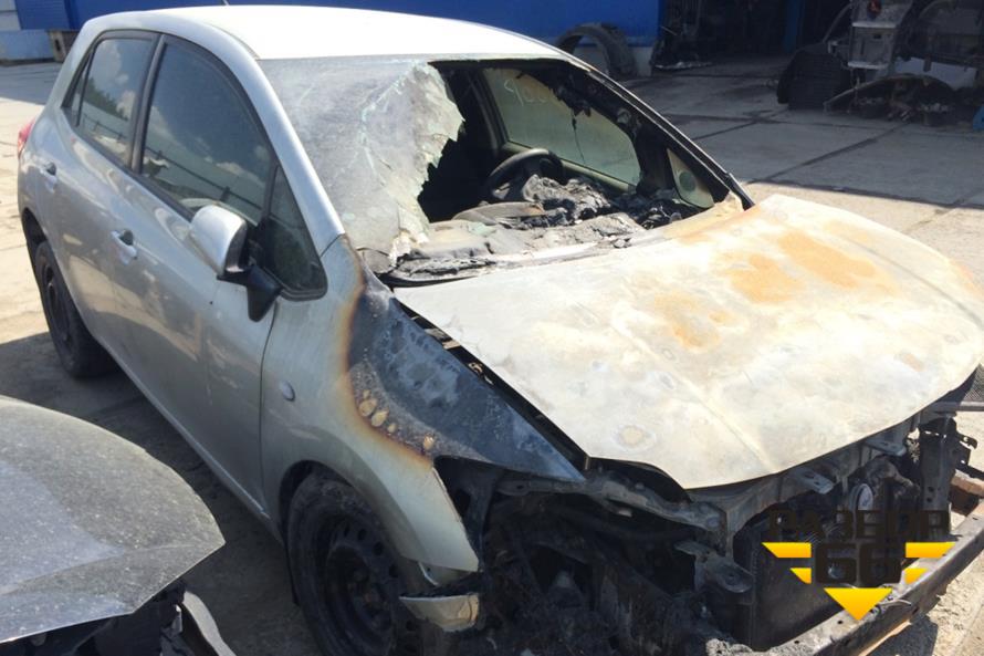Поступил в разбор Toyota Auris 2008г  1.6л  124л.с MКПП двс 1ZR