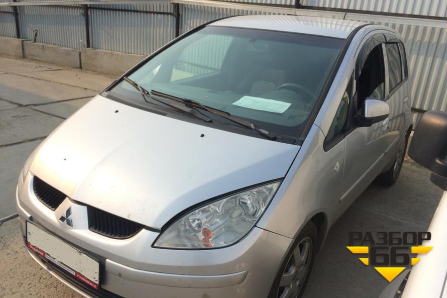 Поступил в разбор Mitsubishi Colt  2004г  1.5л   109л.с AКПП двс 