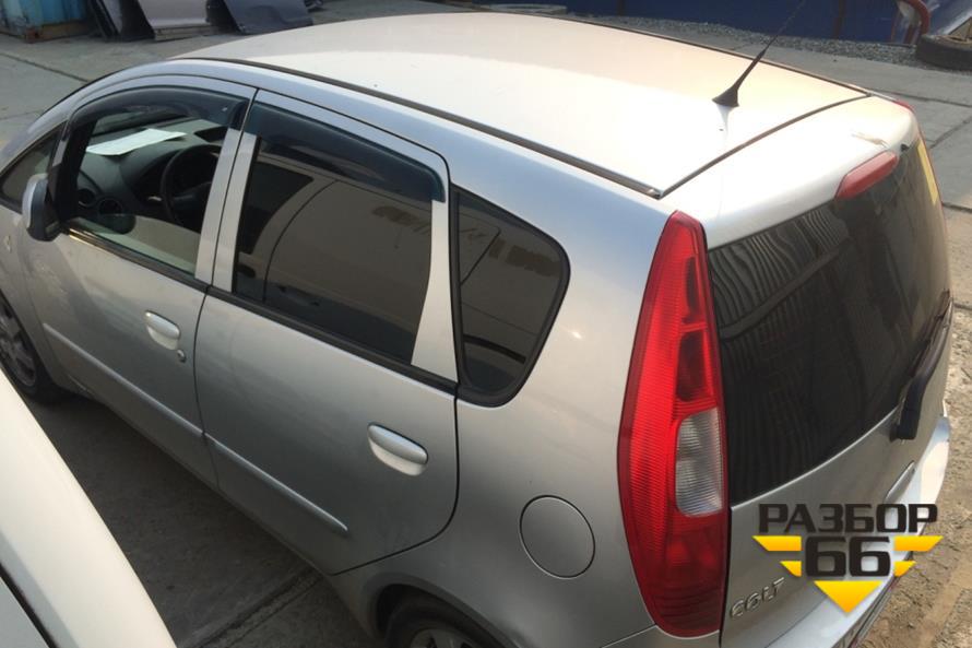 Поступил в разбор Mitsubishi Colt  2004г  1.5л   109л.с AКПП двс 
