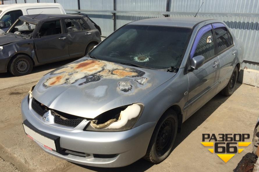 Поступил в разбор  Mitsubishi Lancer-9  2009г  1.6л   98л.с MКПП двс 4G18
