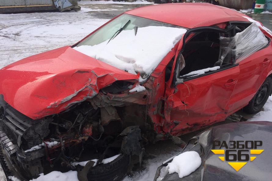 Поступил в разбор Volkswagen Polo 2014 года 1.4 л. AКПП, двс
