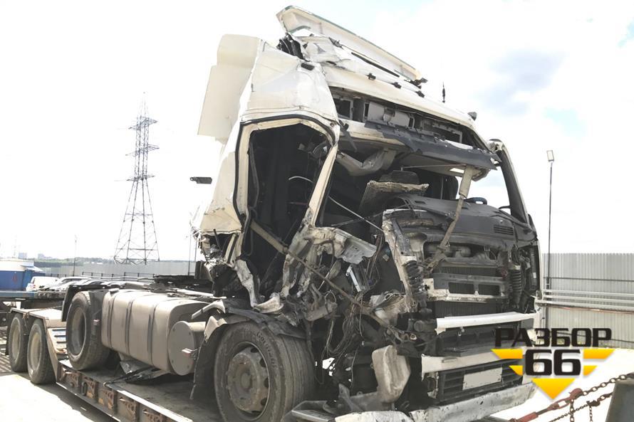 На разбор поступил Volvo FM-Truck 4x2 2010 г. 12780 л 400 л.с двс D13