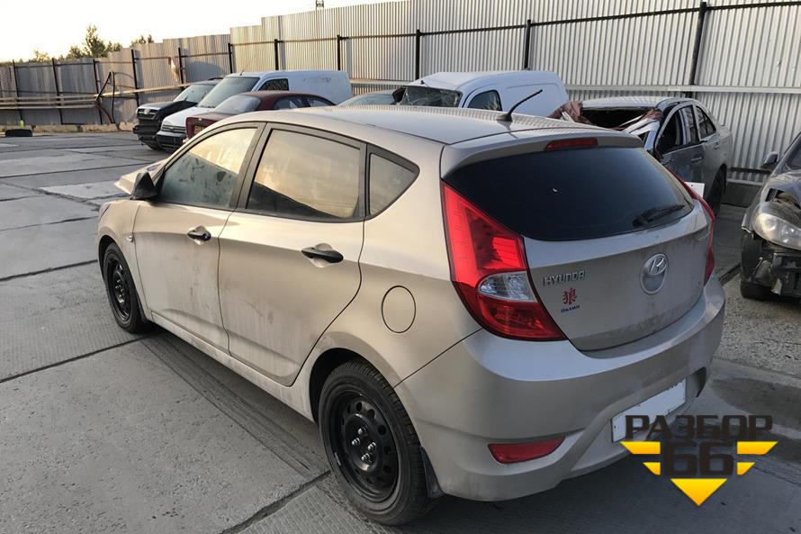 На авторазбор поступил Hyundai Solaris 2014г 1.4л 107л.с AКПП двс G4FA