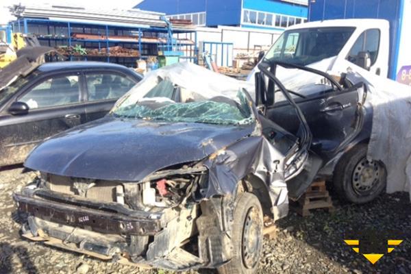 Поступил в разбор автомобиль  mitsubishi lancer 9