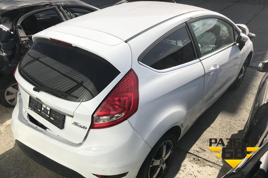В разбор поступил Ford Fiesta 2009 1.6 л 120 л.с МКПП двс HXJA