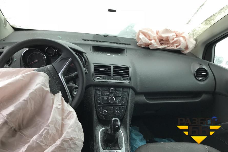 На авторазбор поступил Opel Meriva 2012г 1.4л 140л.с MКПП двс A14NET