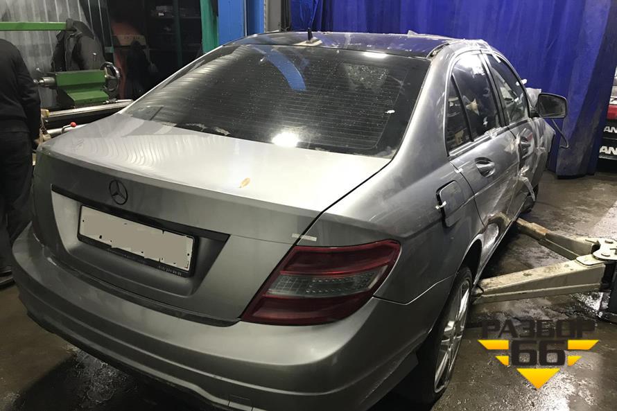 На авторазборе —  Mercedes Benz C180 kompressor 2007 г. 1.8 л 156 л.с AКПП двс
